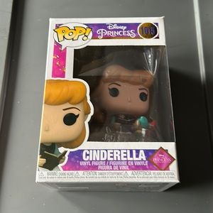 Funko Pop! Disney Princesses- #1015 Cinderella